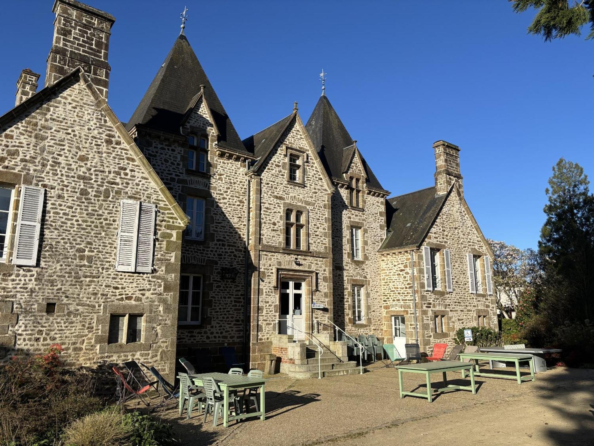 Chateau Du Bourg Saint-Denis-de-Gastines Exteriör bild